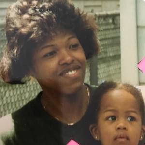 Meet your Posher, Dominica